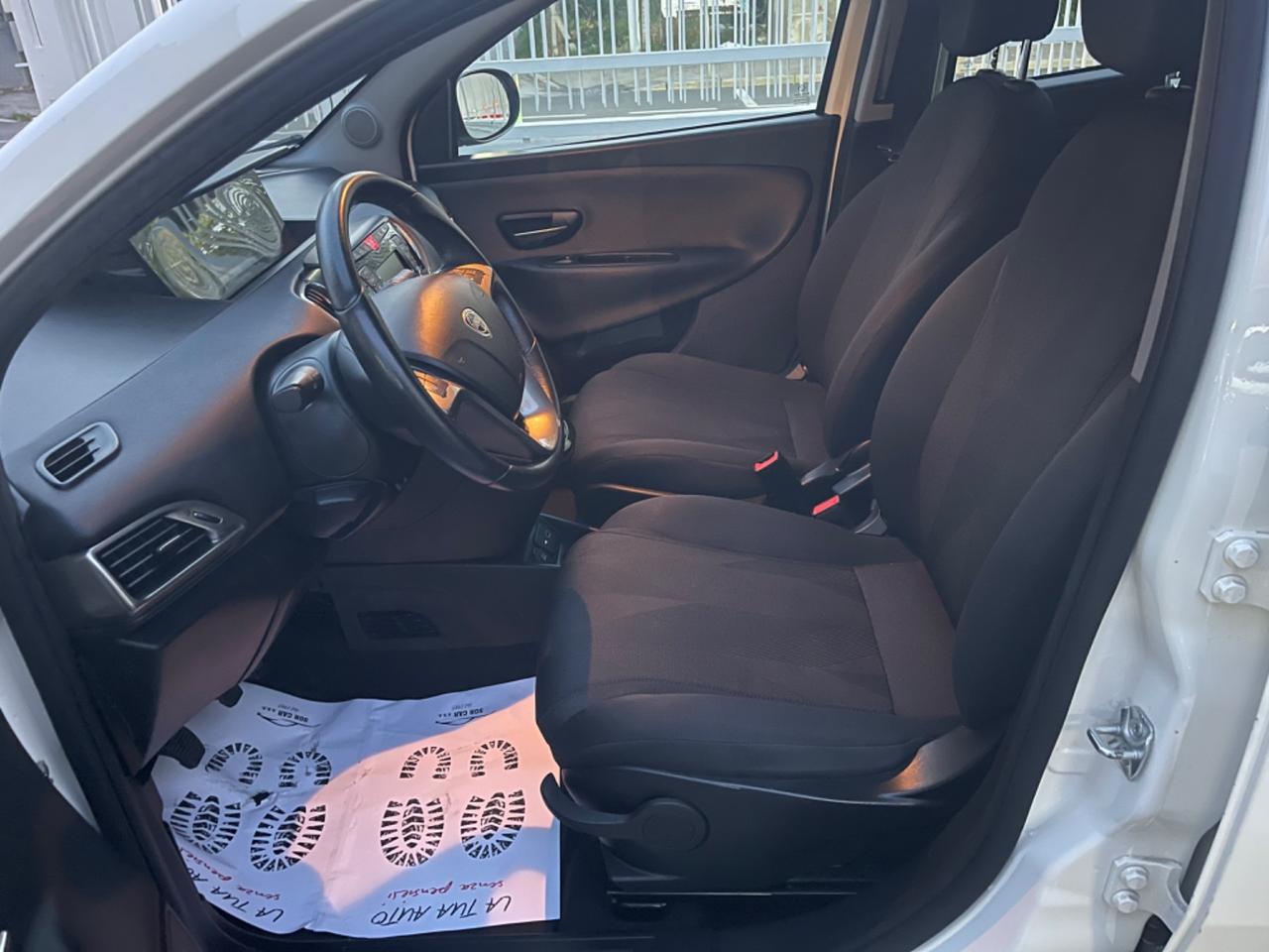 Lancia Ypsilon 1.2 69 CV 5 porte S&S Gold KM 78.000 CERTIFICATI!