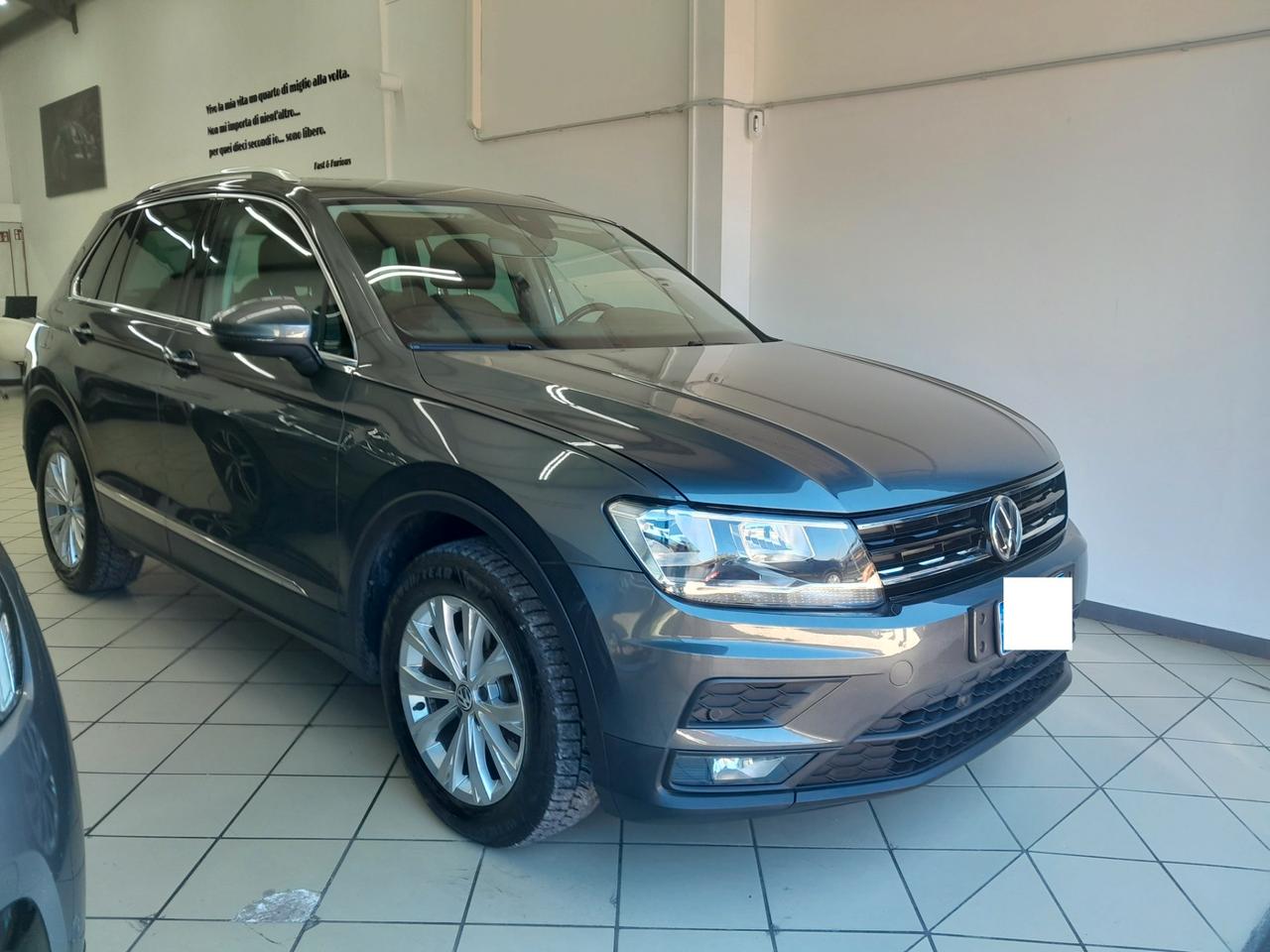 Volkswagen Tiguan 2.0 TDI SCR DSG Business BlueMotion Technology