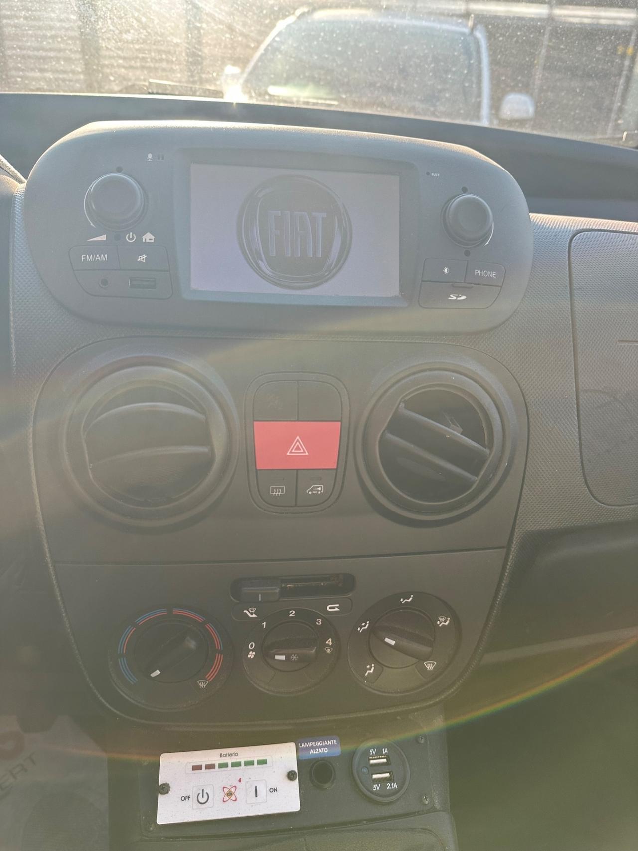 Fiat Fiorino 1.3 MJT 95CV Cargo Adventure