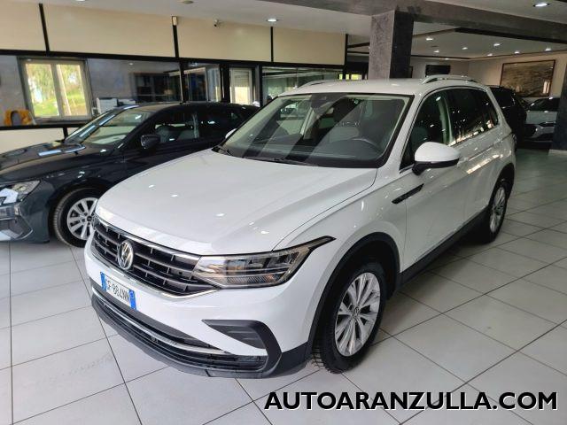 VOLKSWAGEN Tiguan NEW 2.0 TDI 150CV SCR DSG Life - Fari a Led