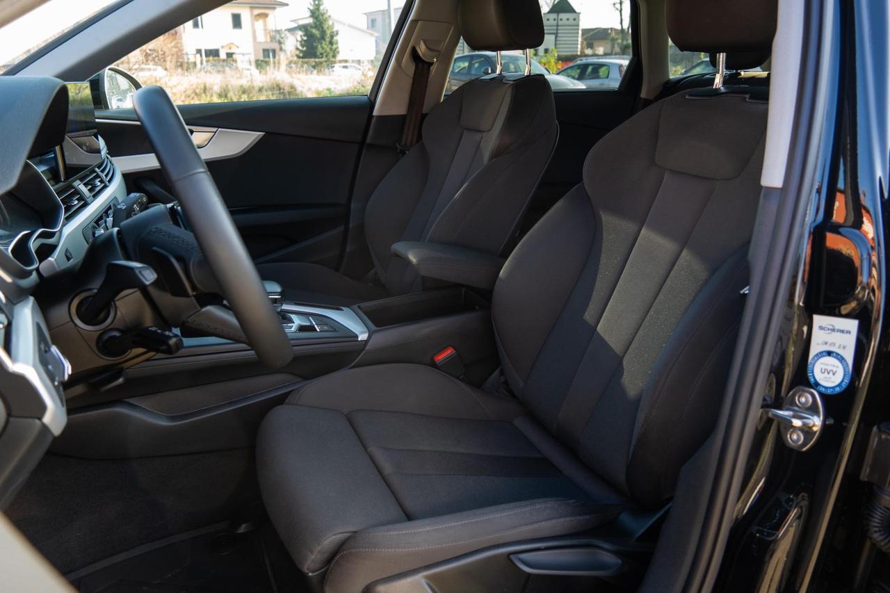 Audi A4 Avant 35 TDI Hybrid 163CV S Tronic MHEV - 2024