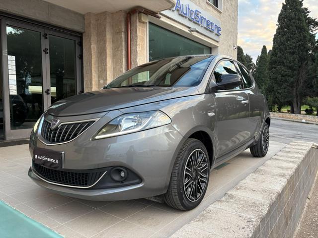 LANCIA Ypsilon 1.0 FireFly 5 porte S&S Hybrid Gold 5 posti.