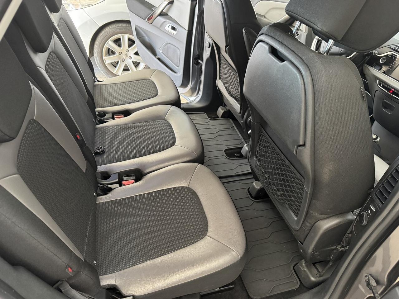 CITROEN NEW C4 1.6 HDi Shine NAVIGATORE