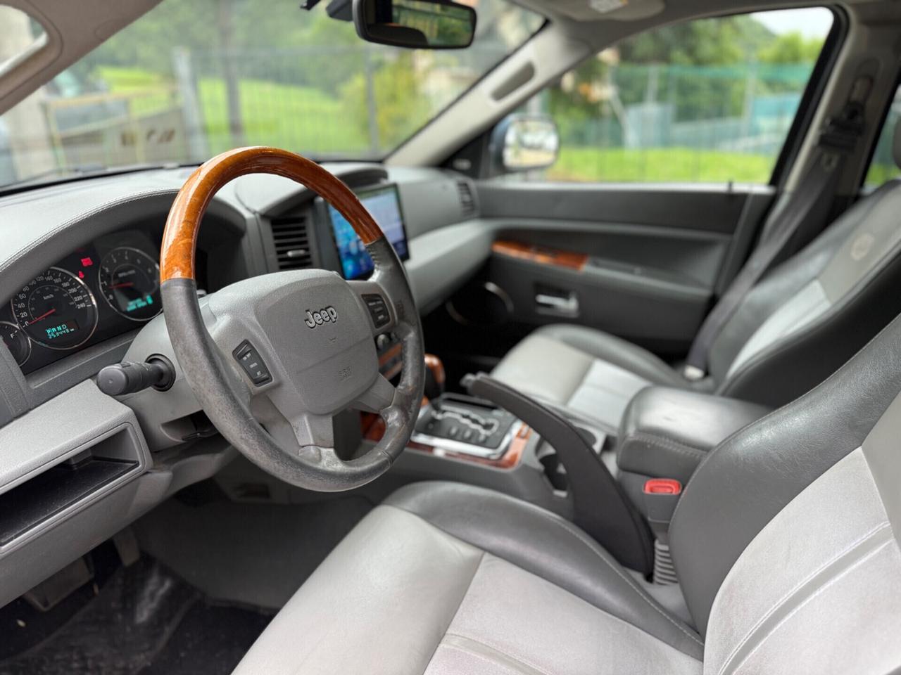 Jeep Grand Cherokee 3.0 V6 CRD Overland GANCIO TRAINO