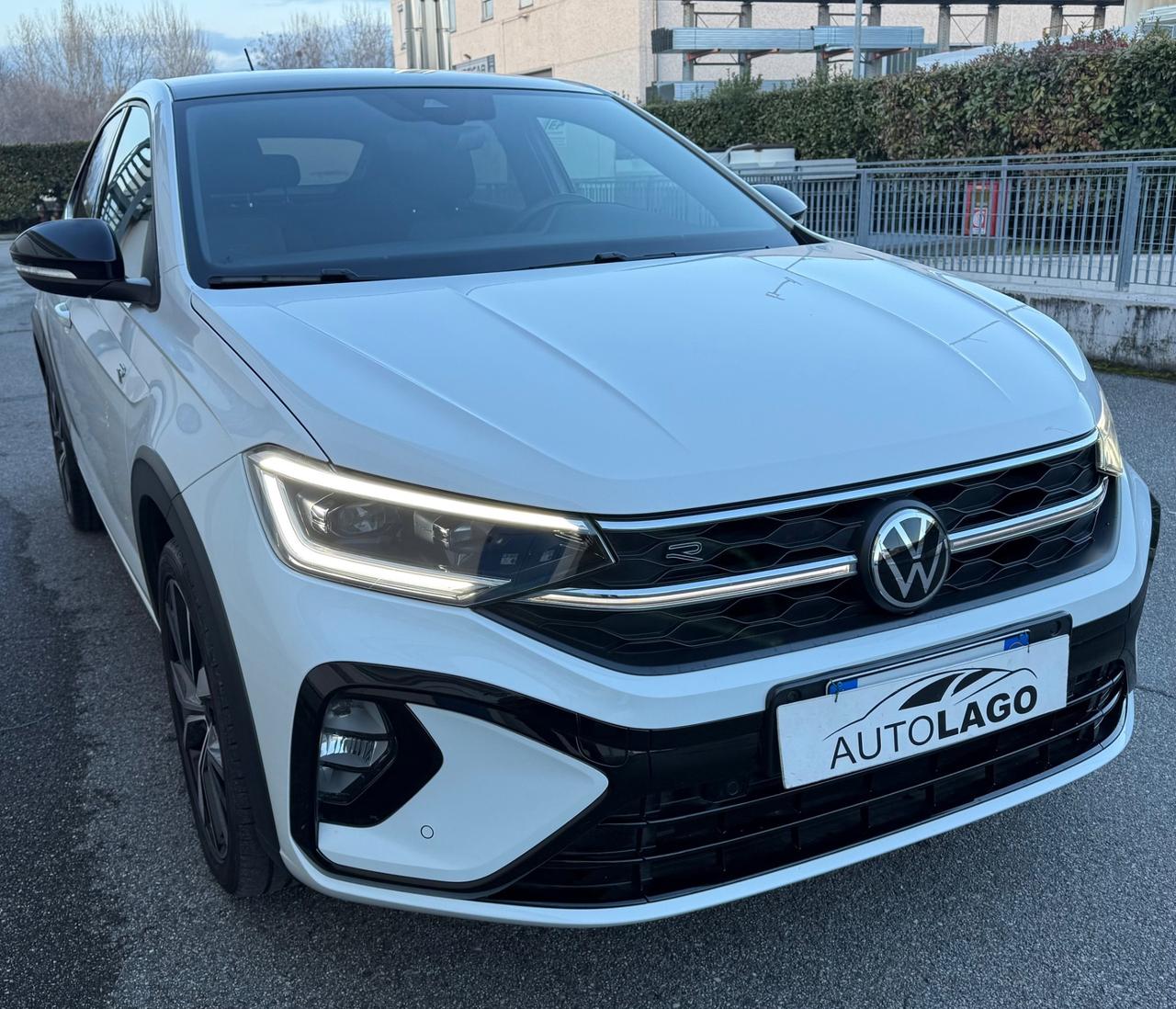 Volkswagen Taigo 1.0 TSI 115 CV DSG R-Line Plus Tetto apribile