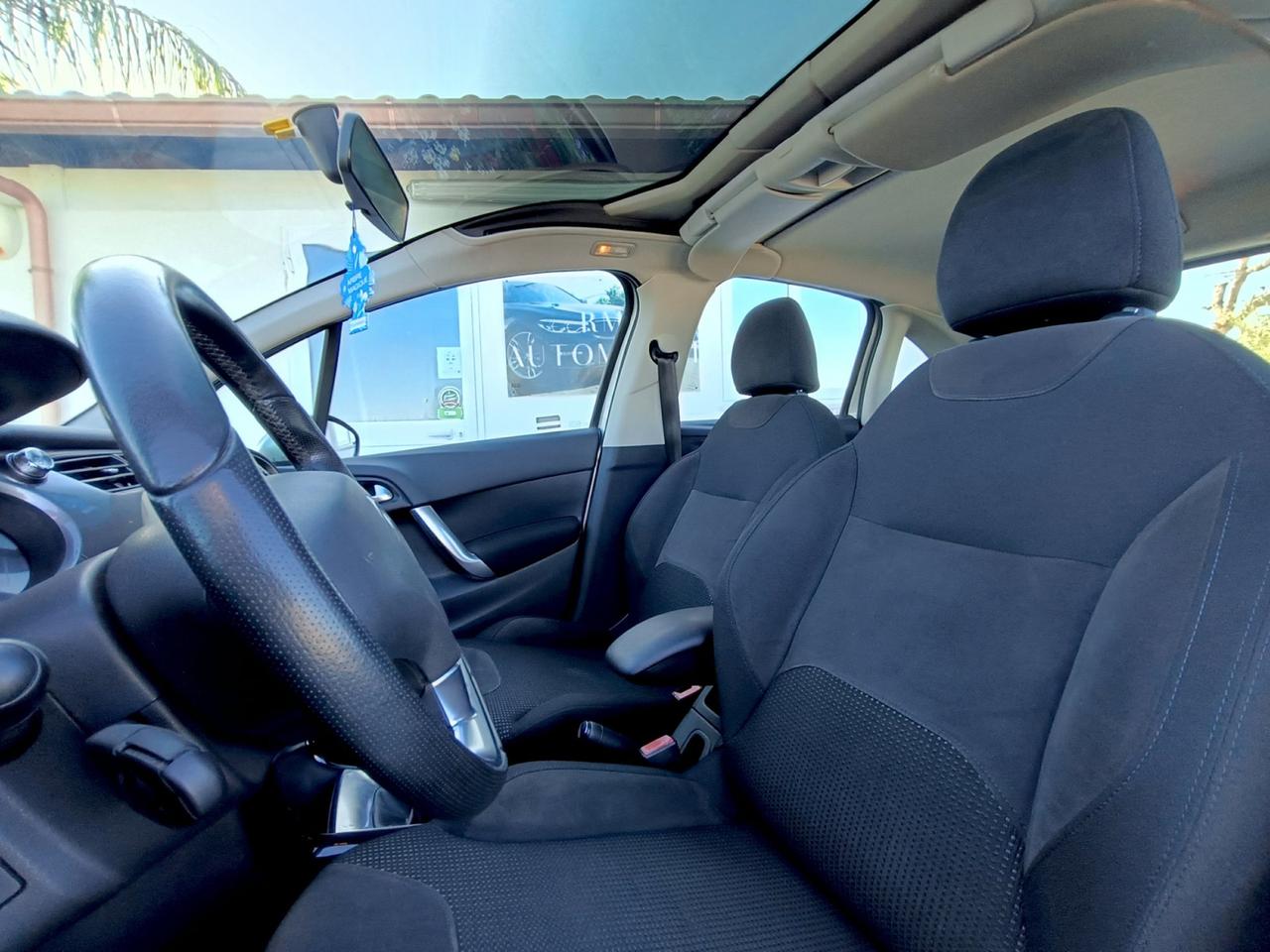 Citroen C3 1.2 VTi 82 Exclusive - 2013