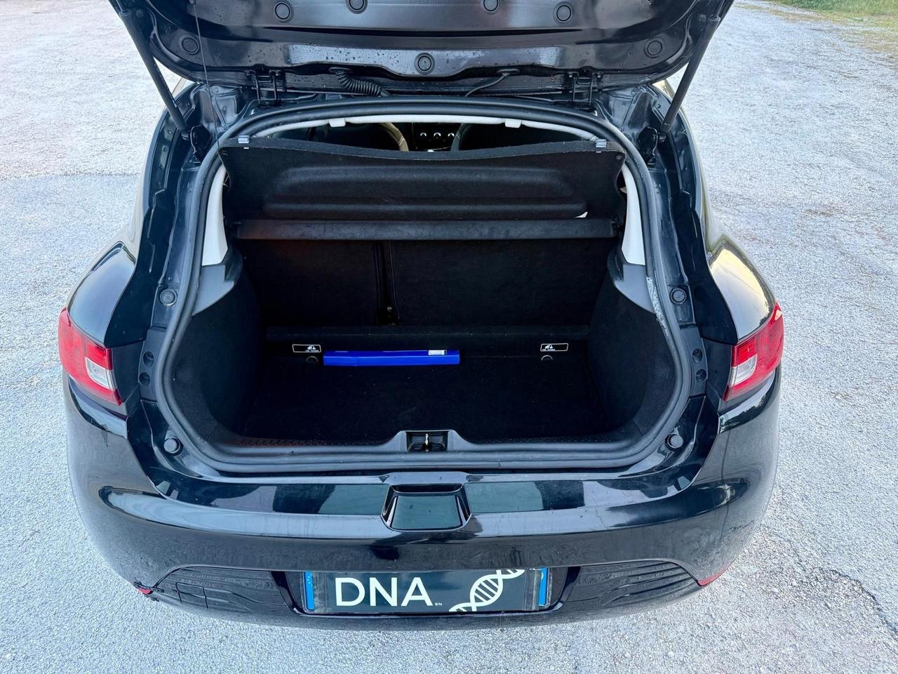 Renault Clio 1.2 Benzina GPL Neopatentati UNIPRO