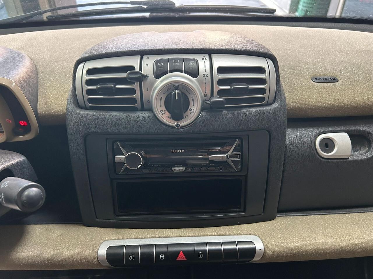 Smart ForTwo 1000 62 kW cabrio passion