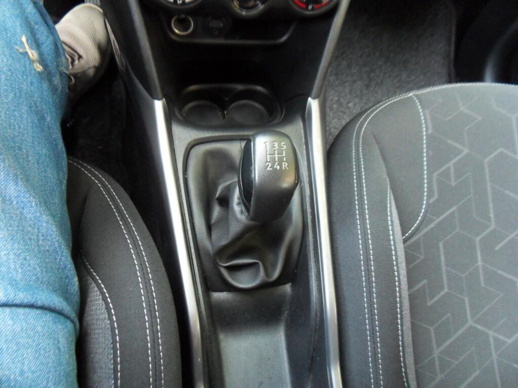 Peugeot 2008 PureTech 82 Active