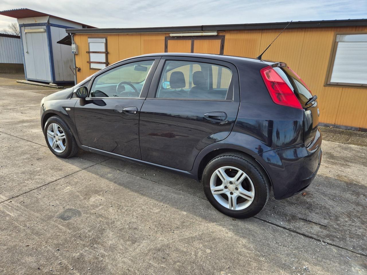 Fiat Grande Punto 1.4 Starjet 16V 5 porte Emotion
