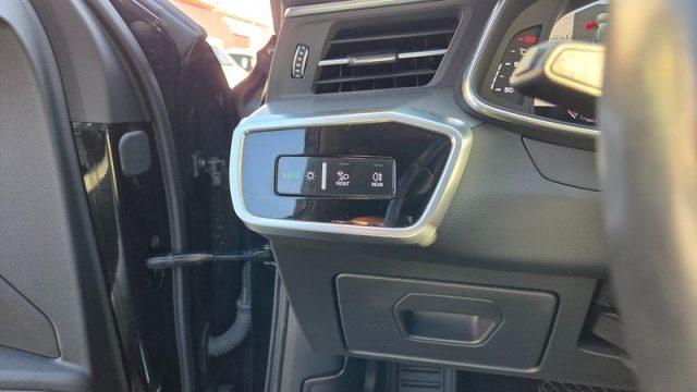AUDI A6 Avant 40 2.0 TDI S tronic Business Sport PERMUTE