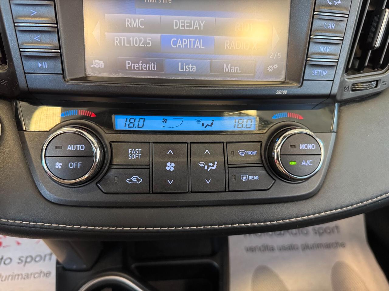 Toyota RAV 4 RAV4 2.0 D-4D 2WD Lounge