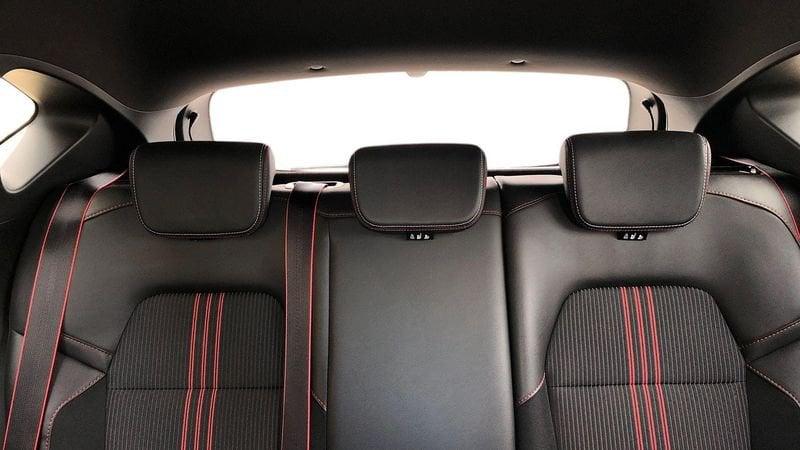 Renault Captur 1.6 E-Tech phev RS Line 160cv auto 1.6 E-TECH Plug-in Hybrid 160cv RS Line Aut