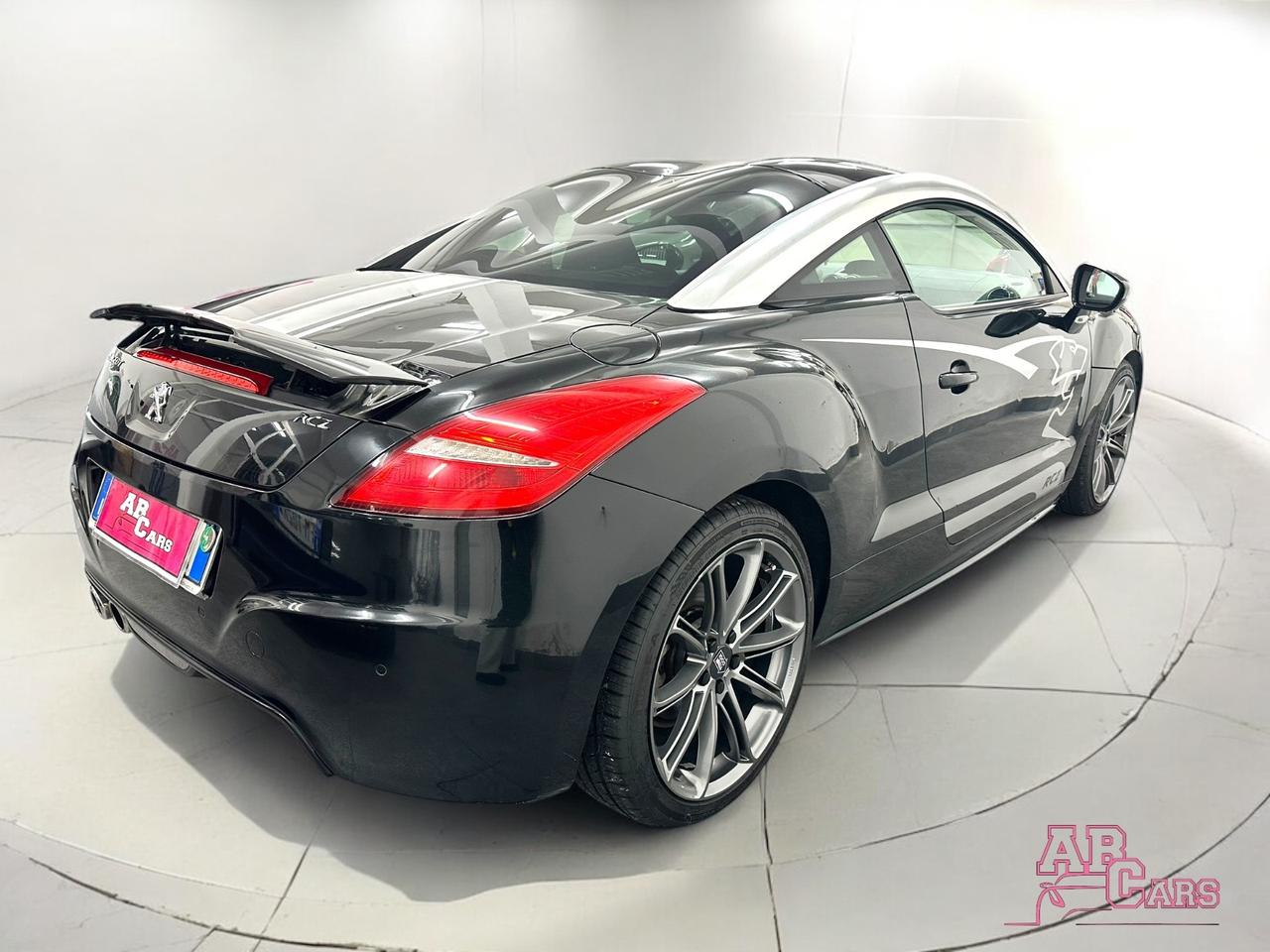 Peugeot RCZ 2.0 HDi 163CV Black Yearling