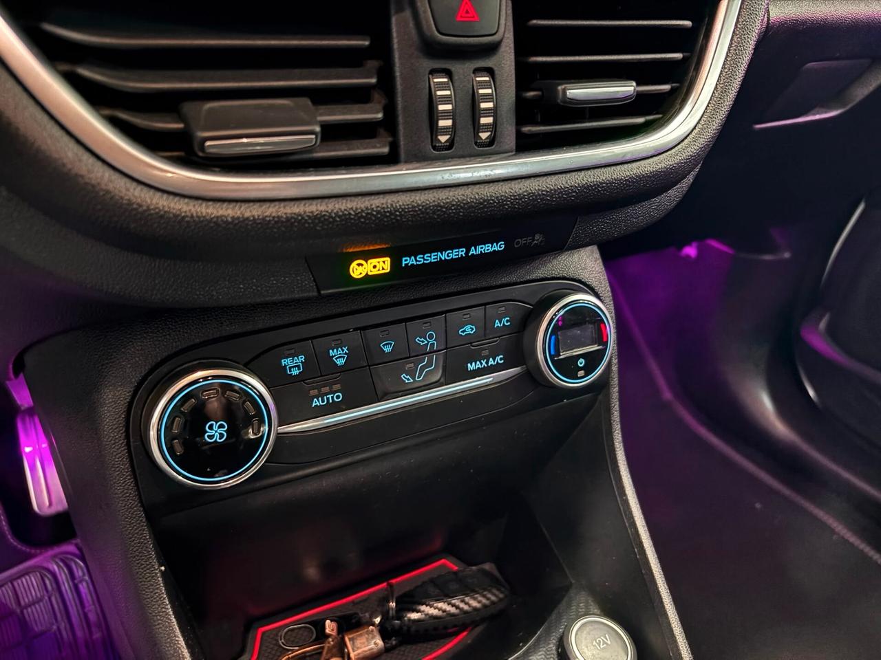FORD FIESTA ST-LINE 1.5 85CV LED-NAVI-NEO