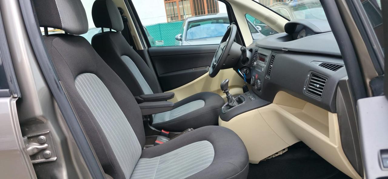 Lancia MUSA 1.4 16V Platino Plus neopatentati
