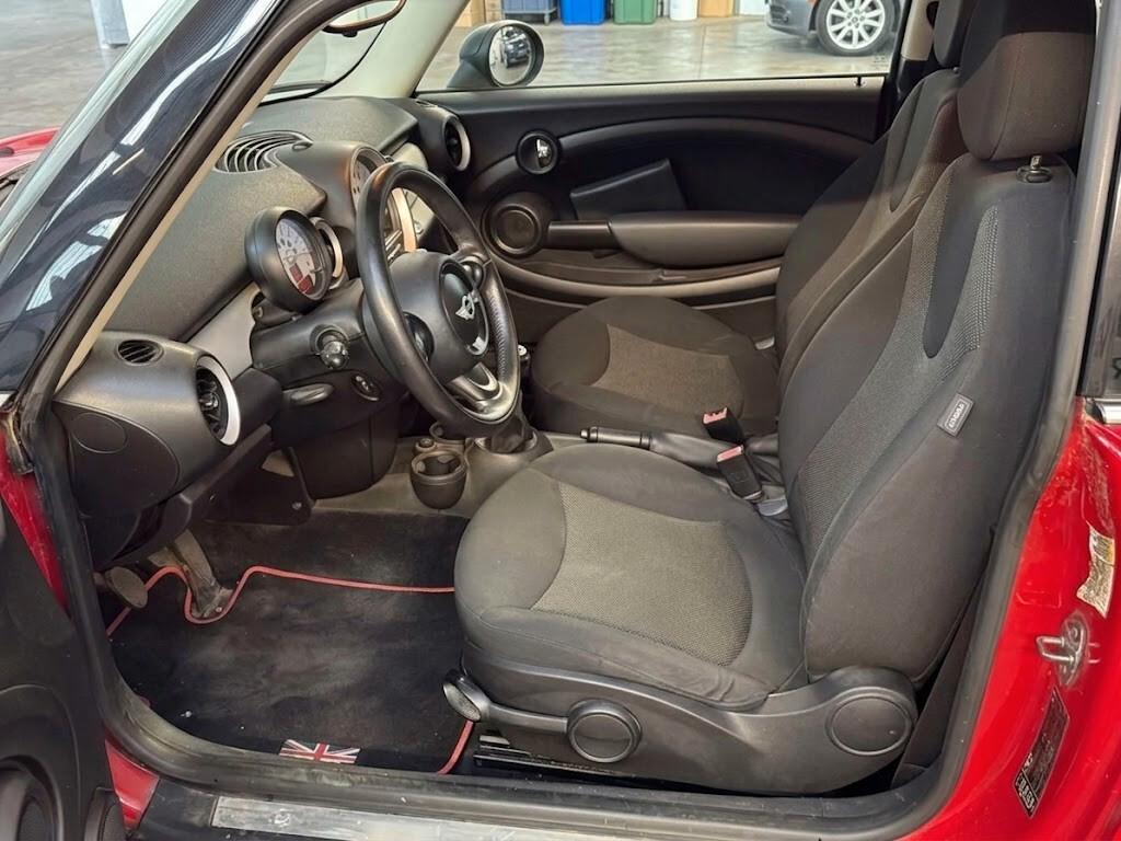 MINI Cooper 1.6 Benzina – 2013 – Soli 90.000 KM – Unicoproprietario – Condizioni Perfette!