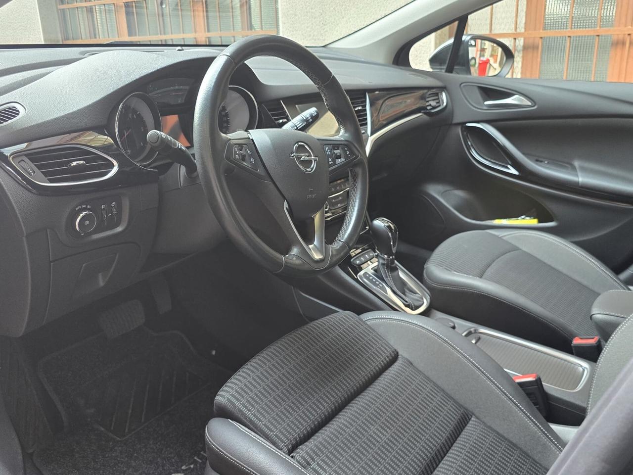 Opel Astra 1.5 CDTI 122 CV S&S AT9 5 porte Business Elegance