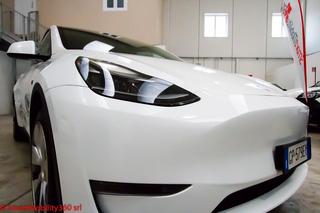 Tesla Model Y Long Range AWD - Prezzo vero senza vincoli di finanziamento e\o assicurazioni!