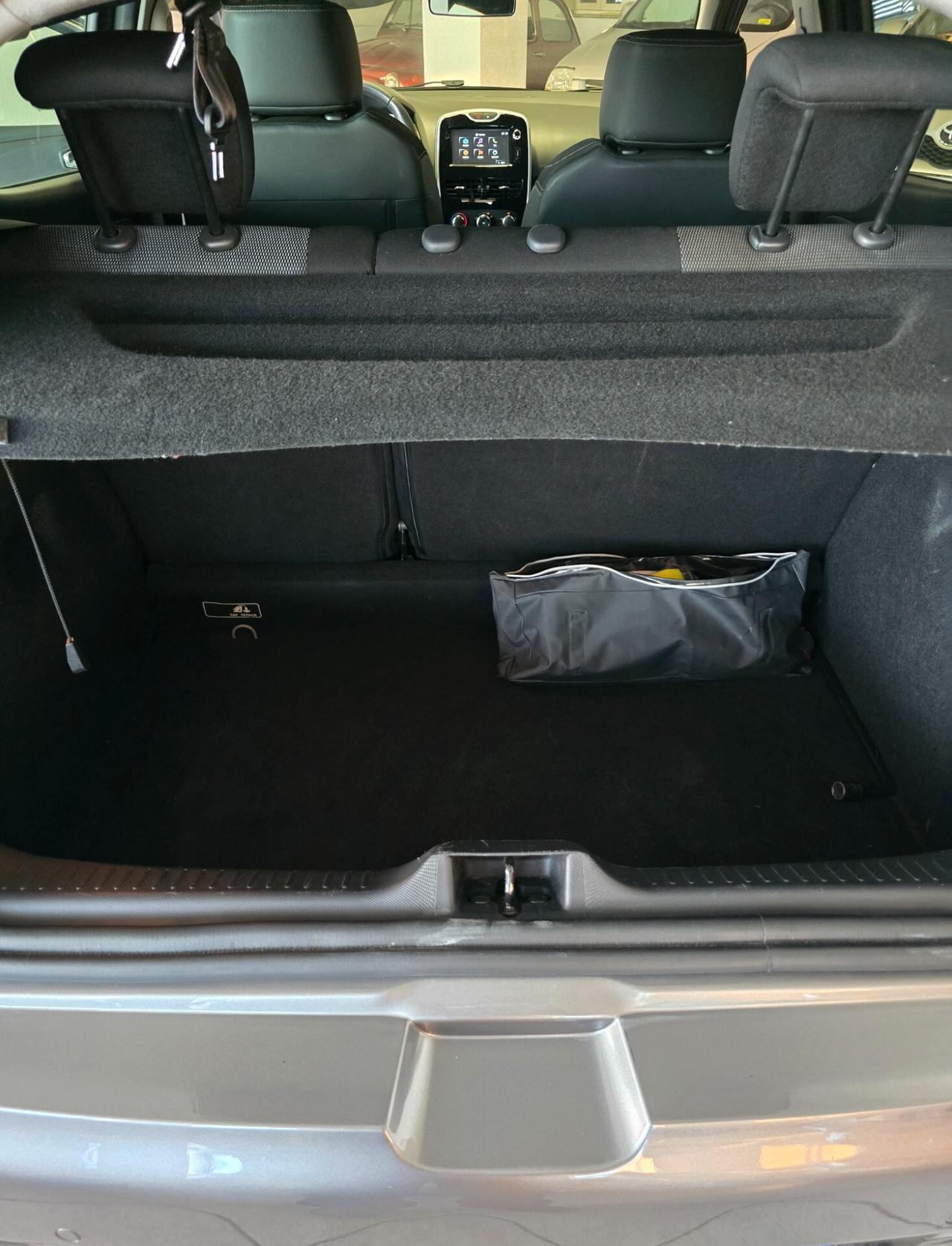 Renault Clio Dci 75CV 5 porte Costume National