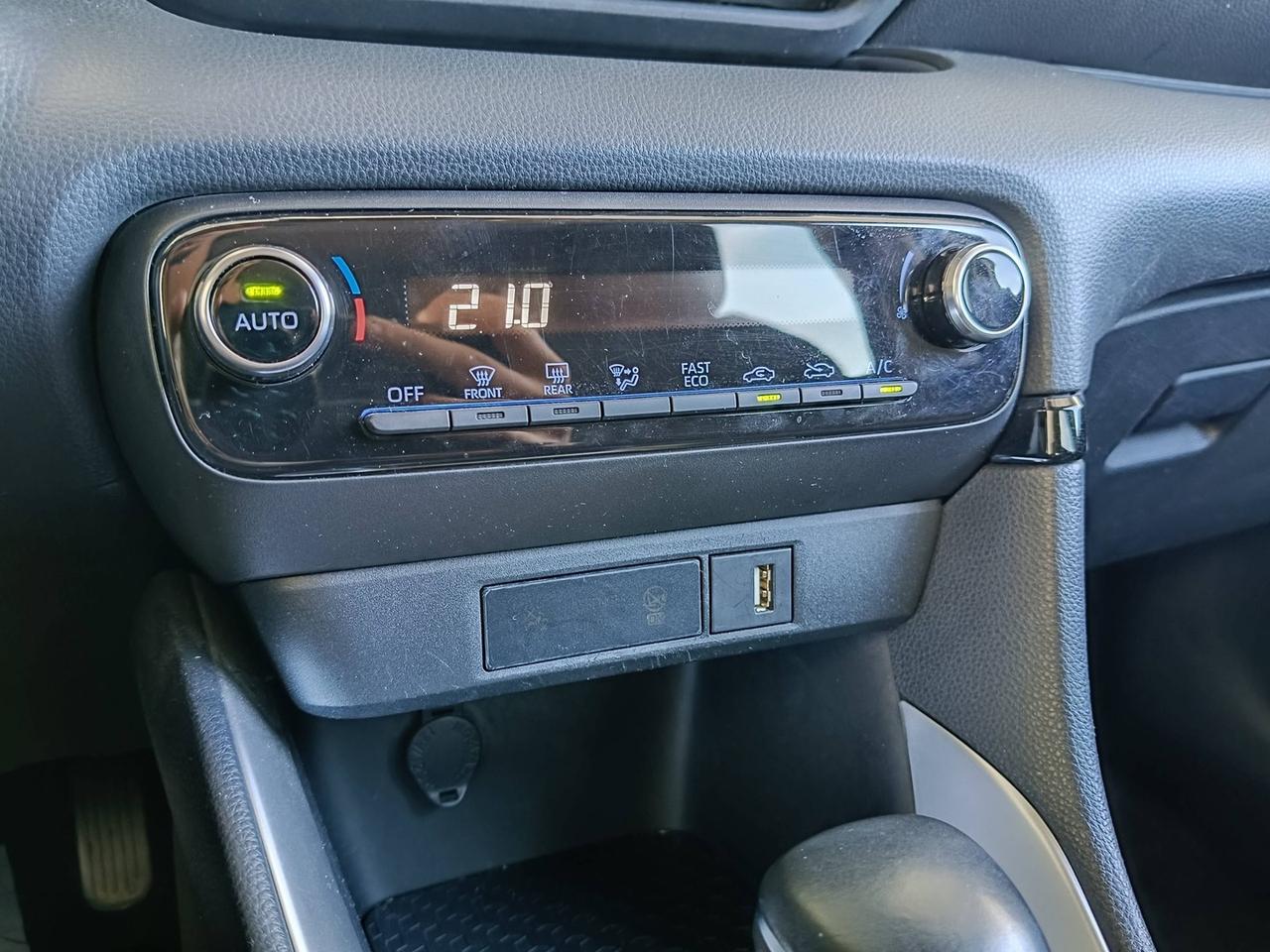TOYOTA Yaris - MY'22