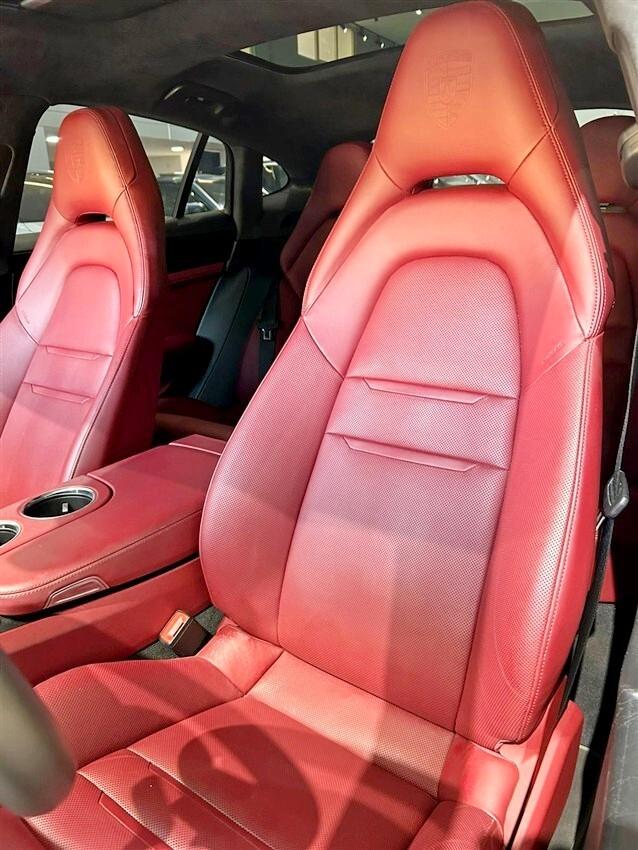 Porsche Panamera 4.0 Turbo