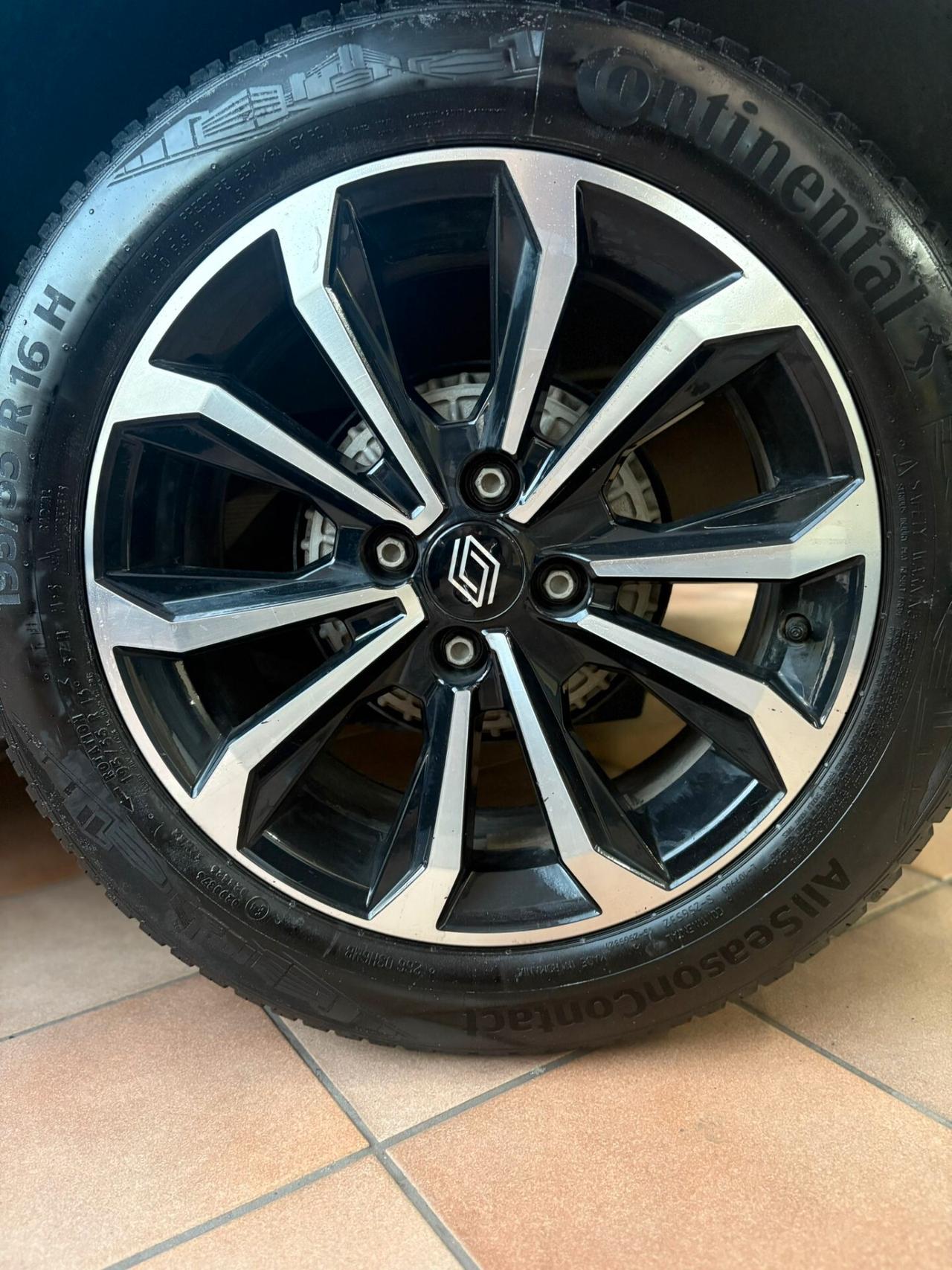 Renault Clio TCe 90 CV 5 porte Techno