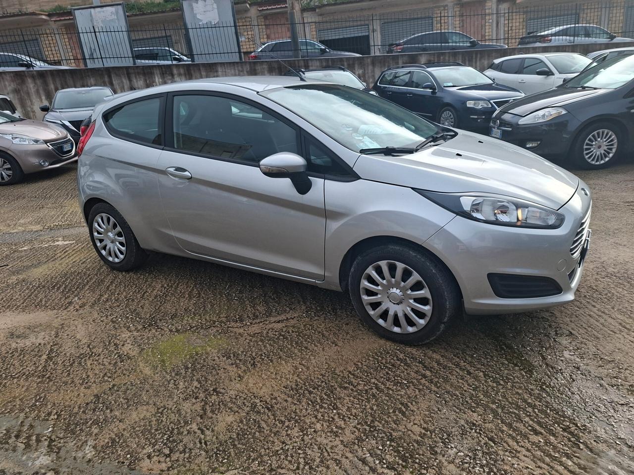 Ford Fiesta 1.5 TDCi 75CV 5 porte