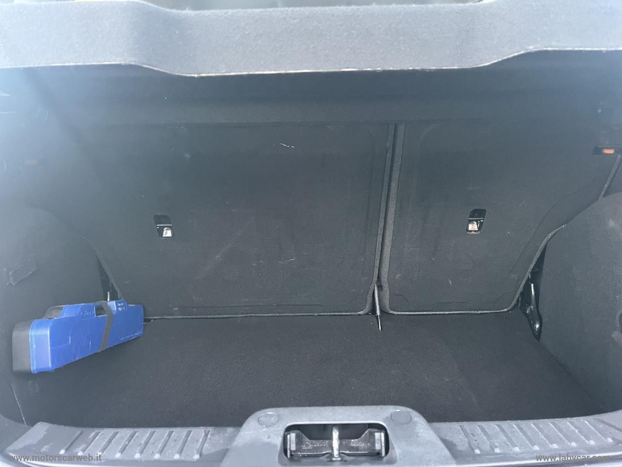 FORD Fiesta 1.5 TDCi 75 CV 5p. Business
