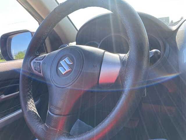 Suzuki Grand Vitara 1.9 DDiS 5 porte