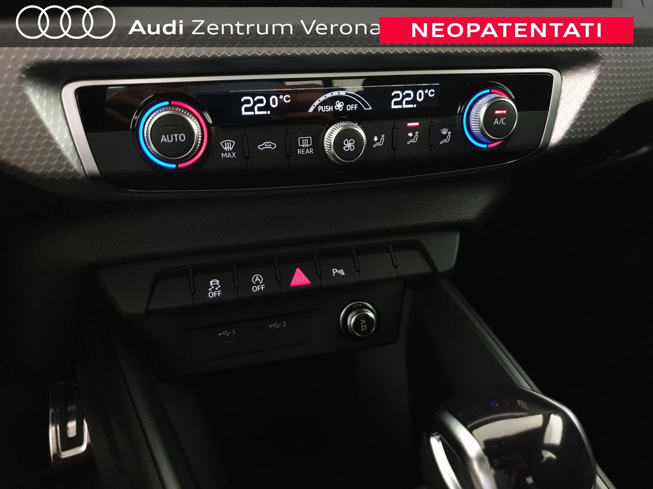 Allstreet 30TFSI 116CV S tronic Identity Contrast