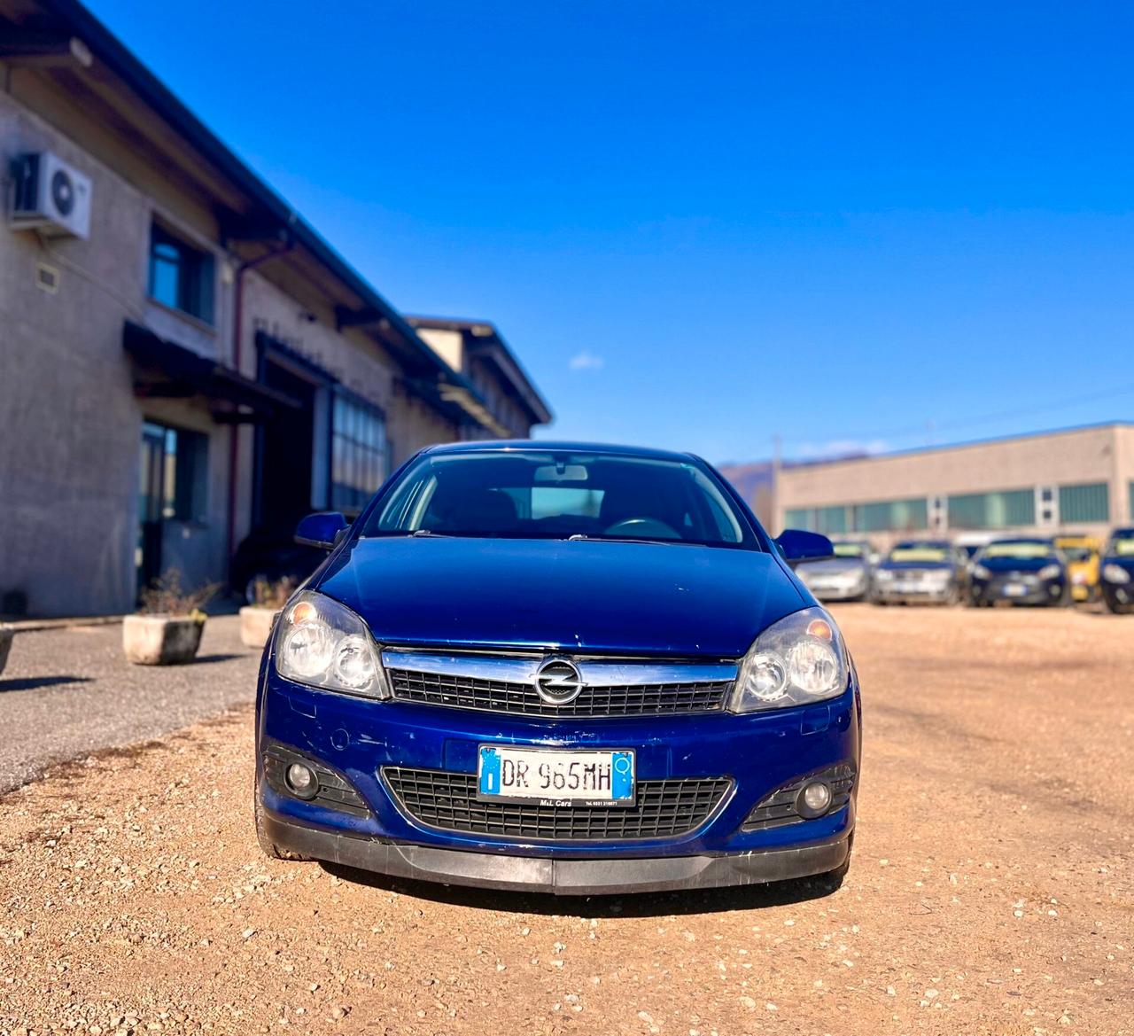 Opel Astra GTC 1.7 CDTI 125CV 3 porte Cosmo