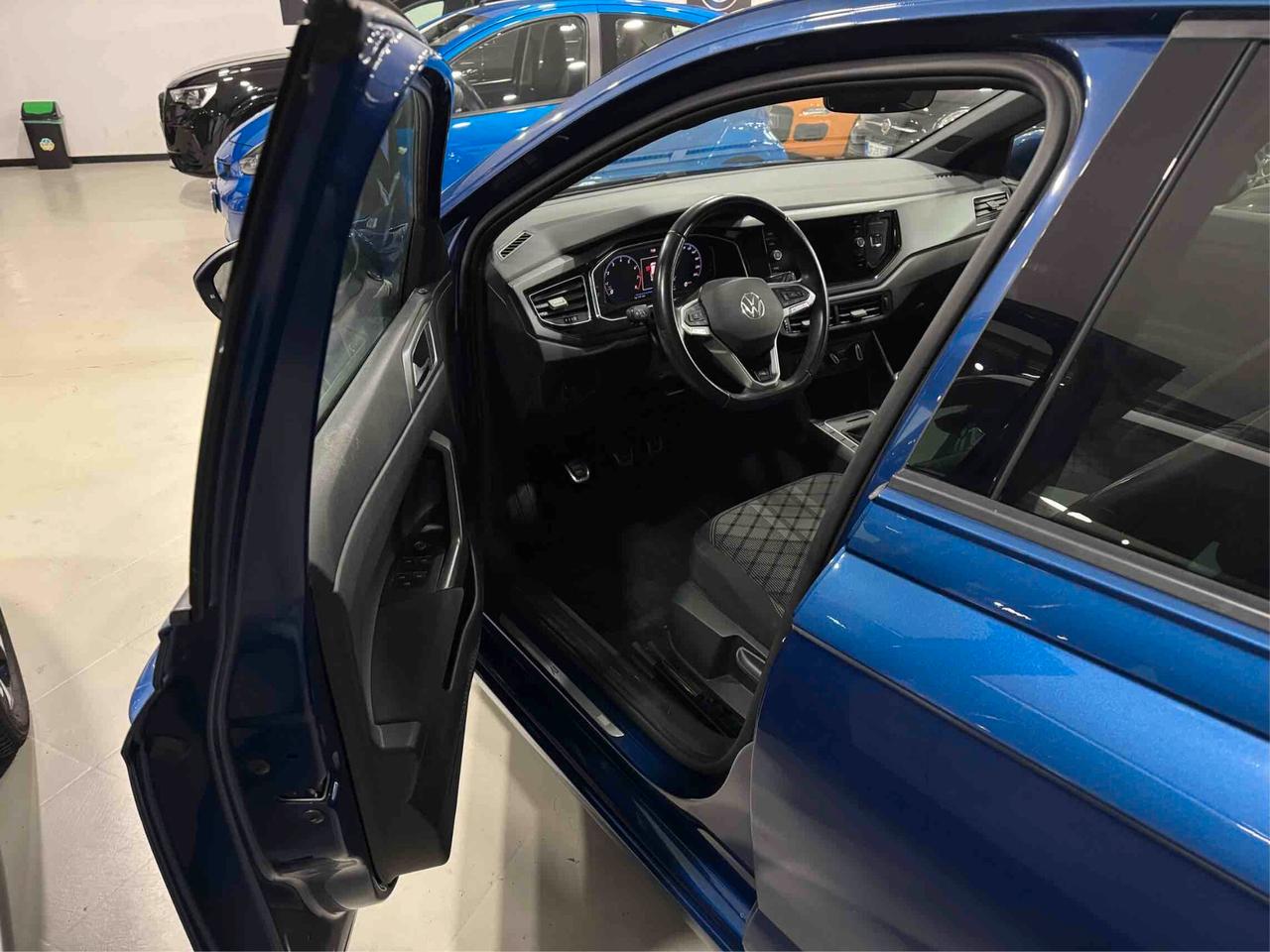 Volkswagen Taigo 1.0 TSI 110 CV R-Line