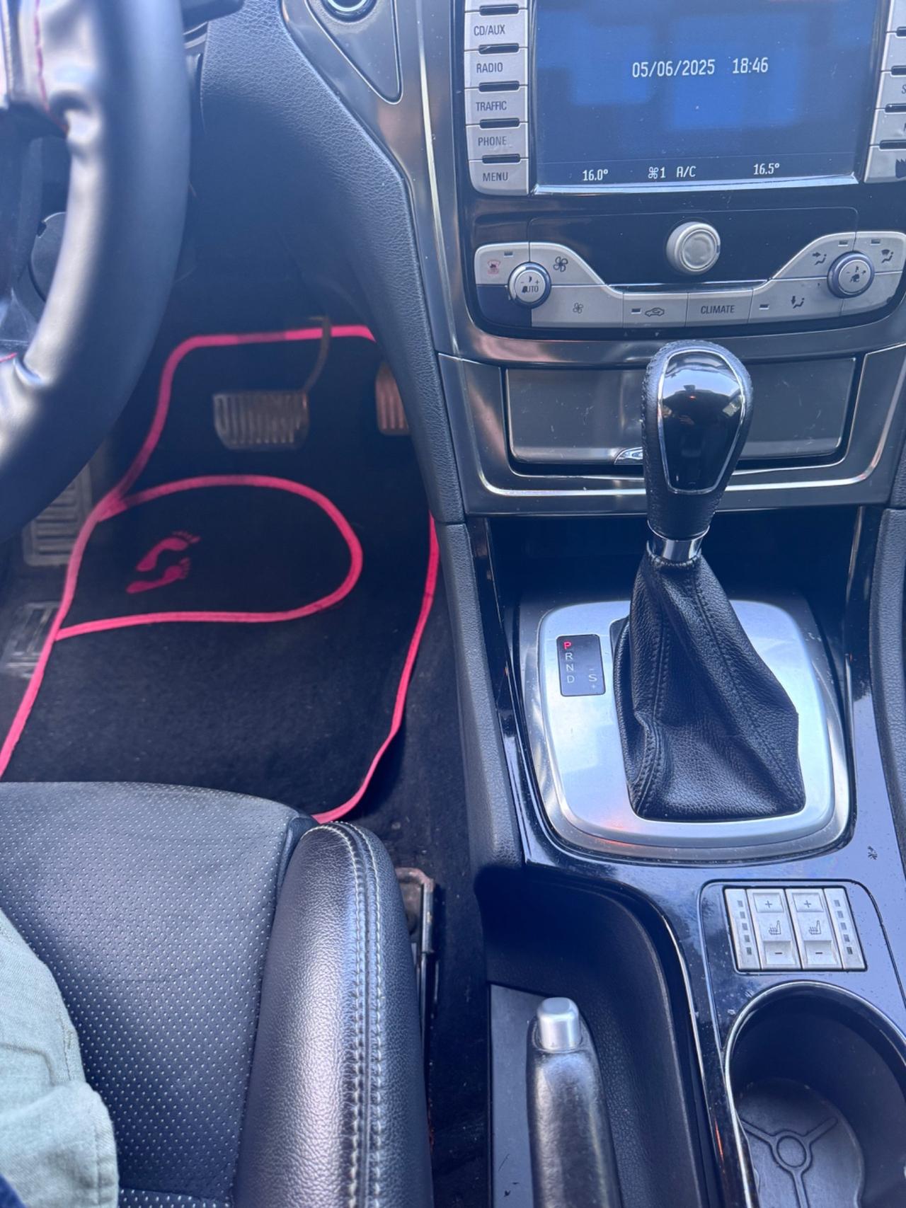 Ford Mondeo 2000 TDCi 140 CV Ghia DPF con cambio automatico 6Tronic