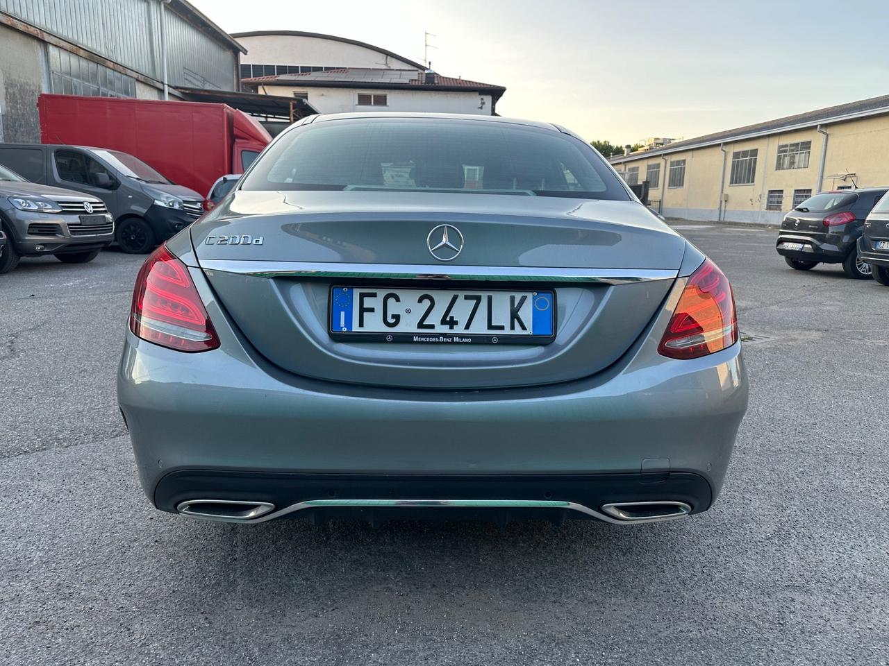 MERCEDES C 200 PREMIUM SOLO 6 MILA KM