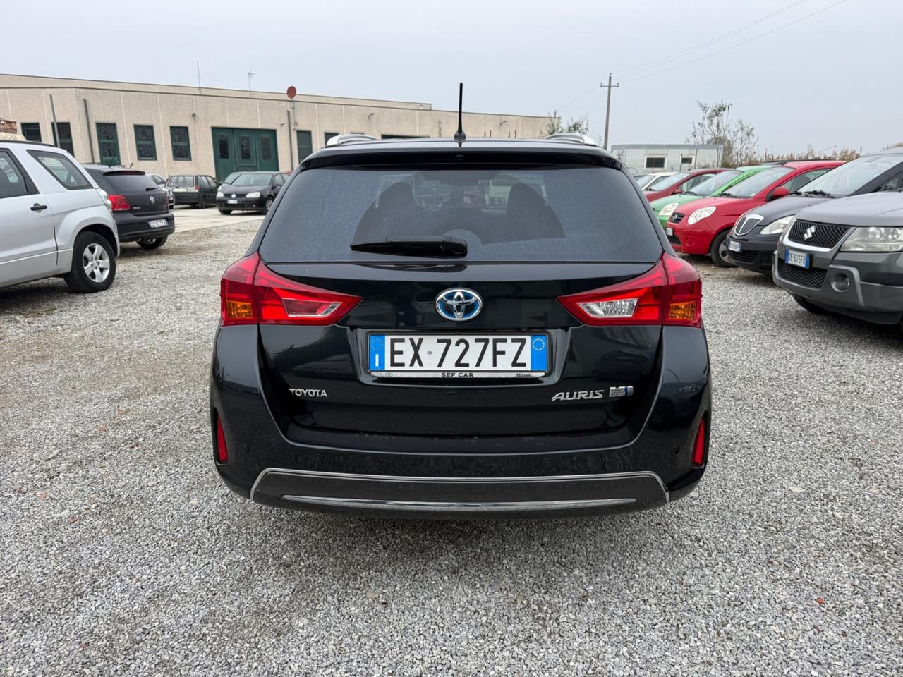 Toyota Auris Touring Sports 1.8 Hybrid Business Pack