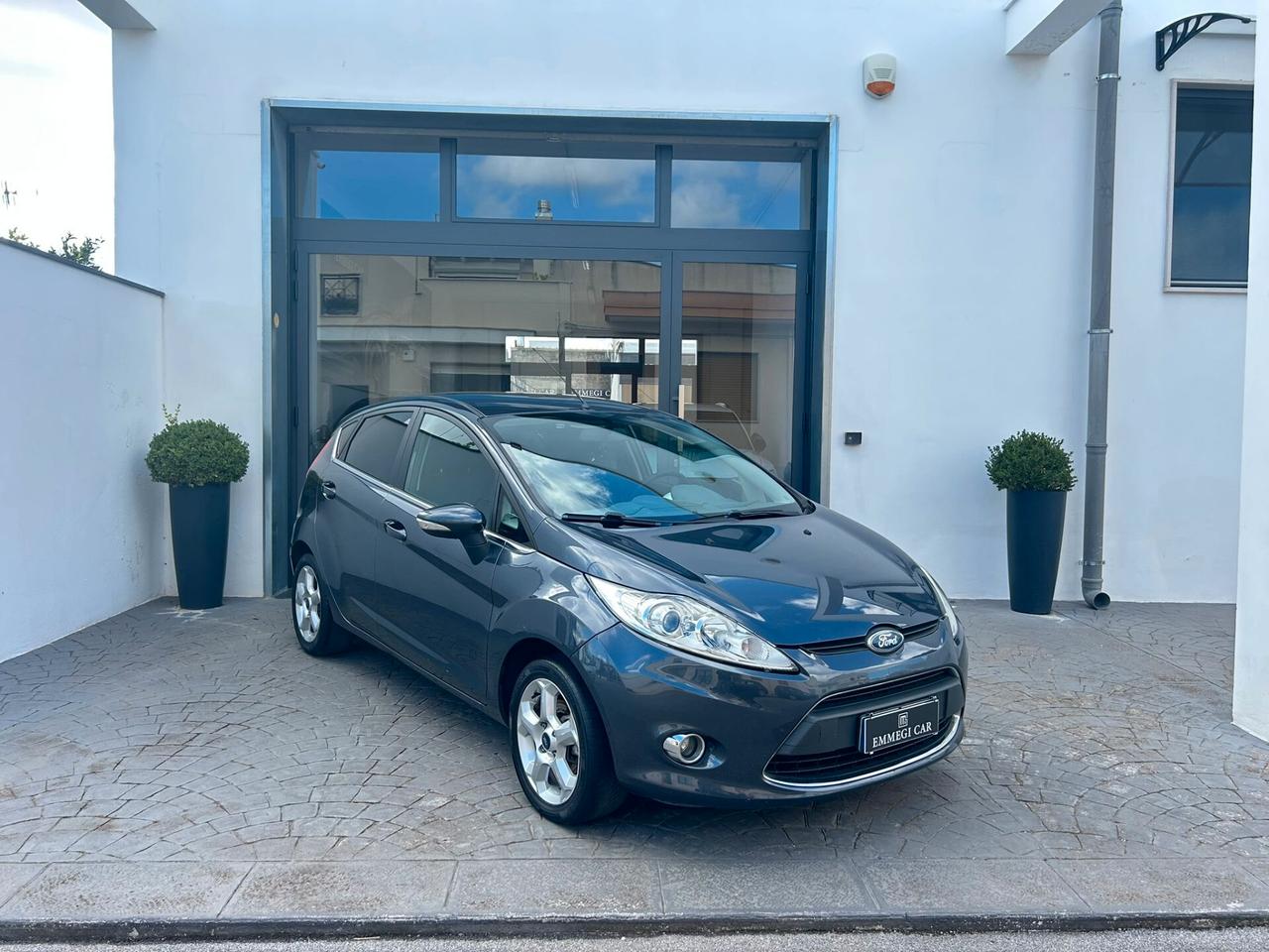 Ford Fiesta 1.2 82 Cv 5P TITANIUM - 2010