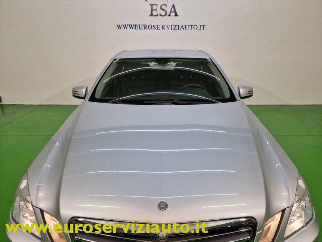 MERCEDES-BENZ E 220 CDI BlueEFFICIENCY Elegance