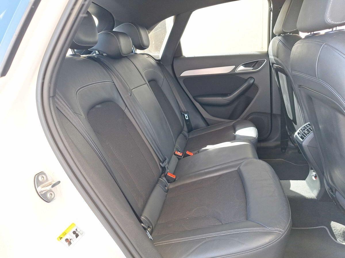 AUDI Q3 20 TDI 150 CV. E6 S-LINE FULL