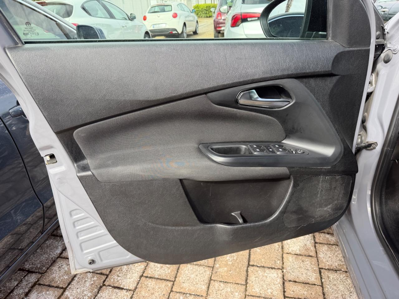 Fiat Tipo 1.6 Mjt S&S DCT 5 porte Sport