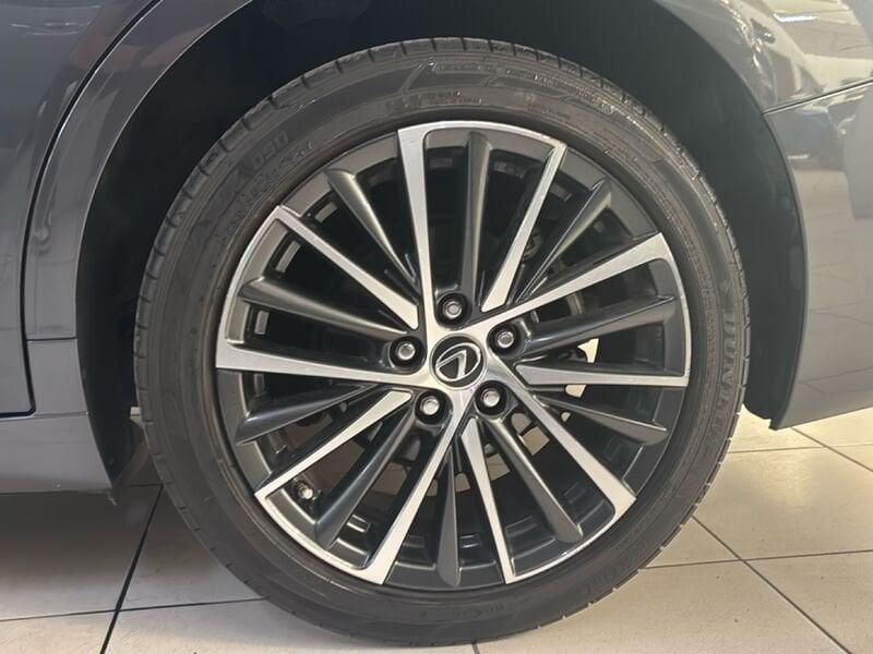 Lexus ES 300h Executive