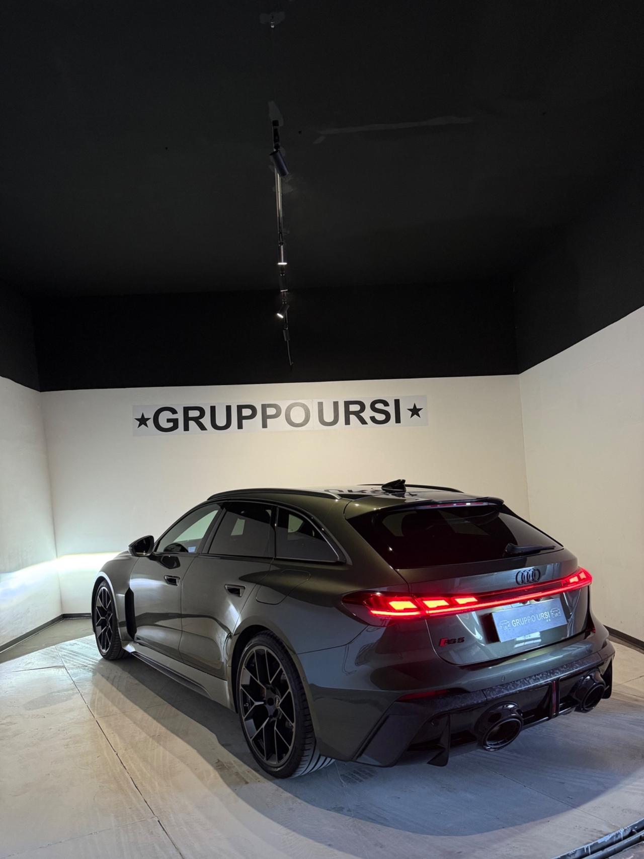 Audi RS5 Berlina 2.9 phev performance 639cv auto