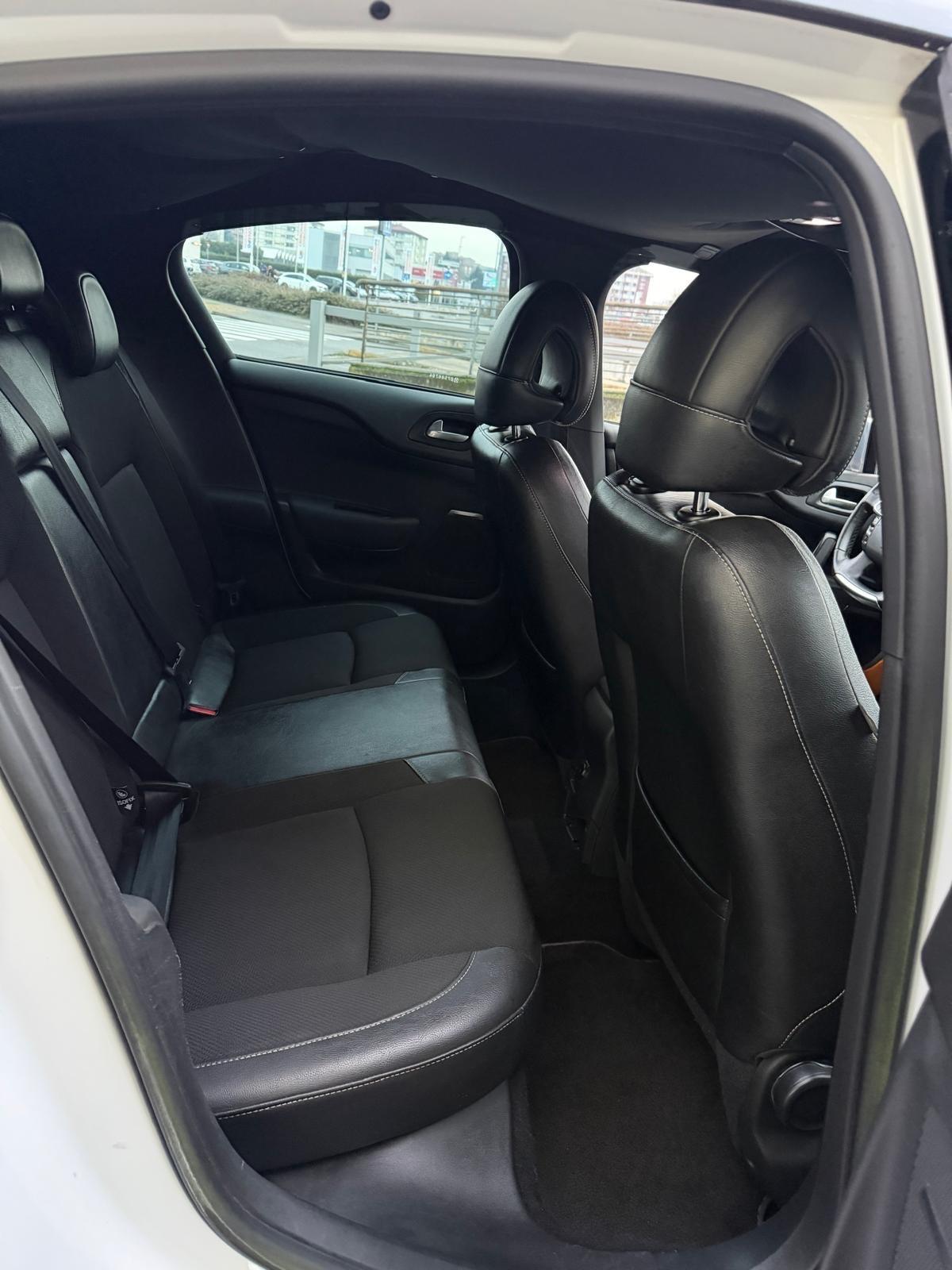 Citroen DS4 1.6 e-HDi 115 airdream ETG6 Business