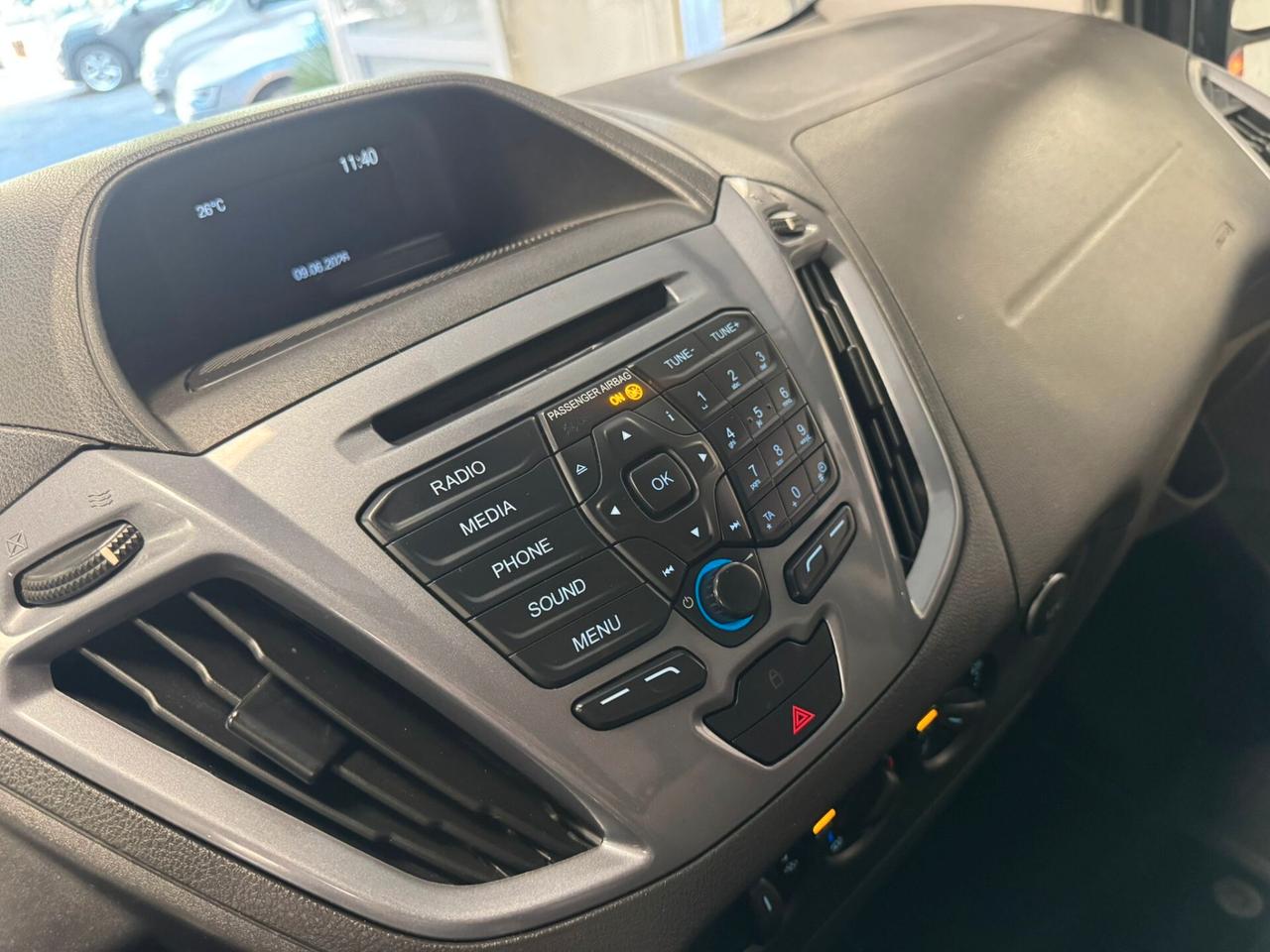 Ford Tourneo Custom 310 2.0 TDCi 170CV PC Titanium