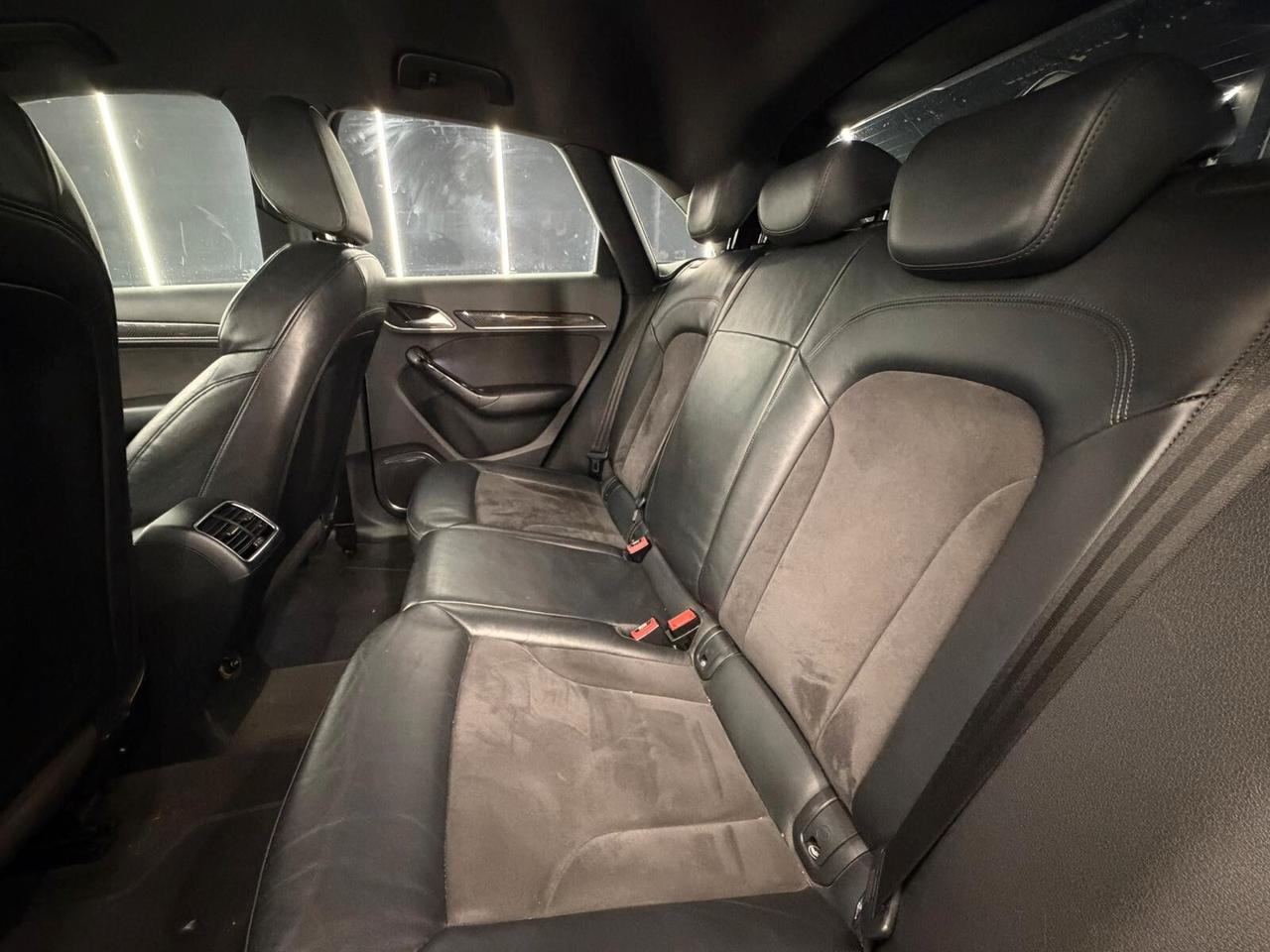 Audi Q3 RS 2.5 TFSI quattro S tronic-KM CERTIFICATI-PERMUTE-12 MESI GARANZIA