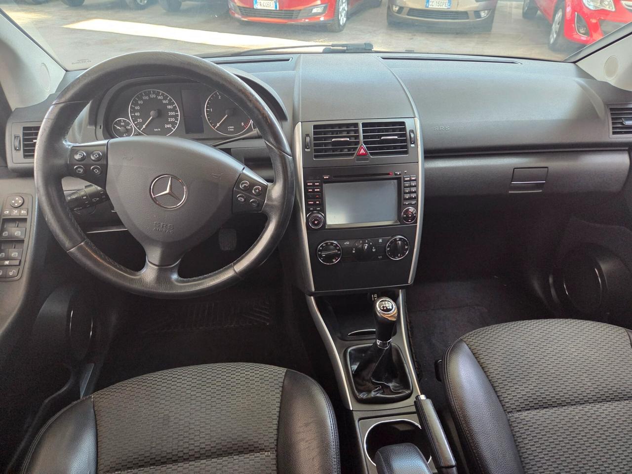 Mercedes-benz A 180 CDI Premium
