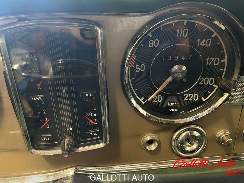 Mercedes-Benz W113 – 230 SL Pagoda MOD. W113 – 230 SL Pagoda - ITALIANA DA SEMPRE