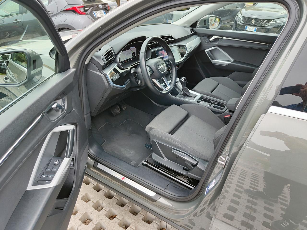 Audi Q3 SPB 1.4 benzina/elettrica