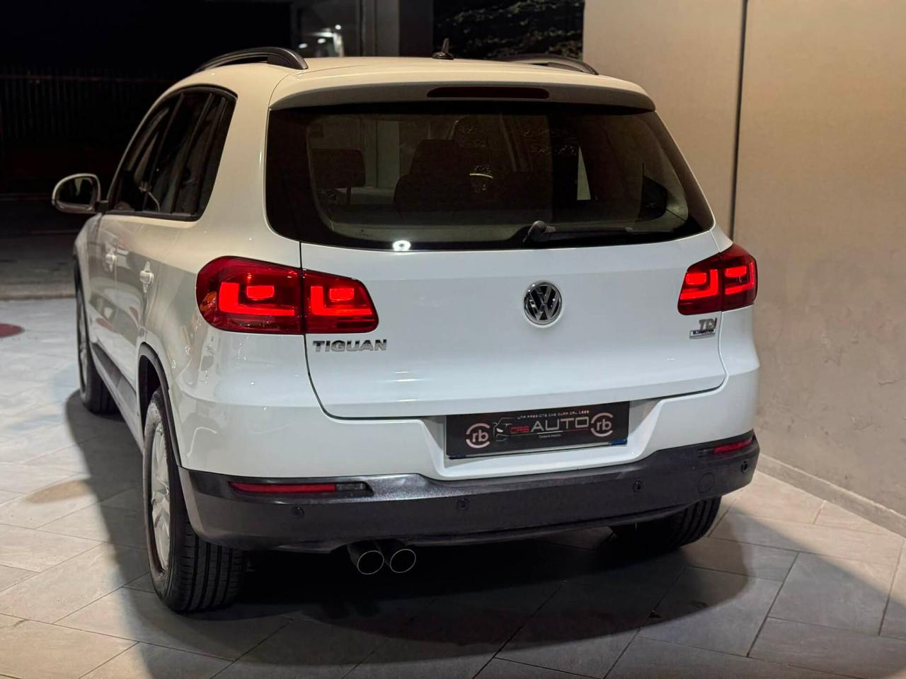 Volkswagen Tiguan 2.0 TDI 110 CV SOLAMENTE 114MILA KM