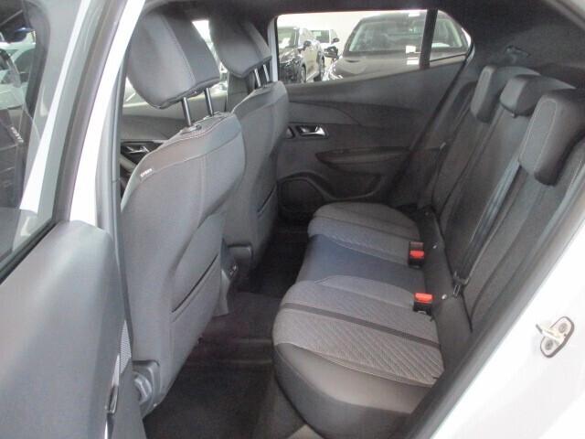 Peugeot 2008 PureTech 100 S&S Allure
